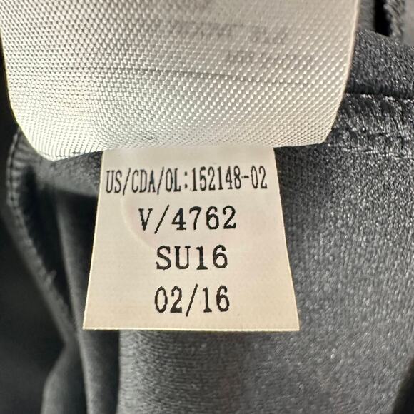 Banana Republic Racerback Tank Top WMNS Small Black Scoop Neck Lined Poly Blend - Picture 9 of 9